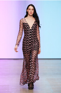 Yasya Minochkina Fall 2019 Ready-to-Wear / Yasya Minochkina осень-зима 2019 / Неделя моды: Москва